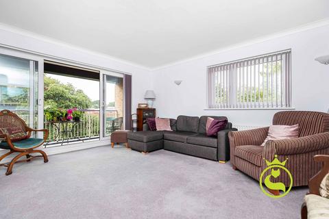 2 bedroom apartment for sale, Kingswood, Bournemouth BH4