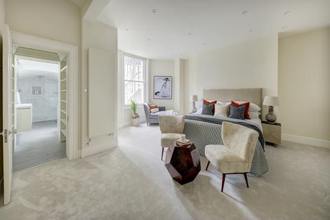 4 bedroom flat for sale, Linden Gardens, Notting Hill, London