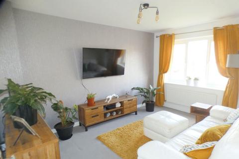 17 Aydon Square, Blyth, NE24 4LA