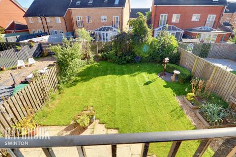 4 bedroom semi-detached house for sale - Wrens Gardens, Rotherham