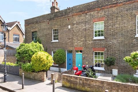 2 Alma Terrace, London, SW18 3HT