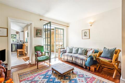 2 Alma Terrace, London, SW18 3HT