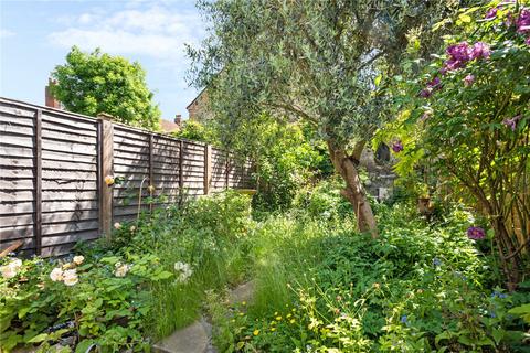 2 Alma Terrace, London, SW18 3HT