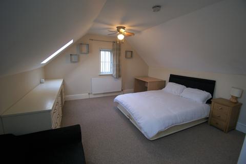 1 bedroom in a house share to rent - Anton Road, Andover, SP10