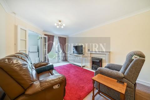 1 bedroom flat for sale, Paxton Court, Marvels Lane, SE12