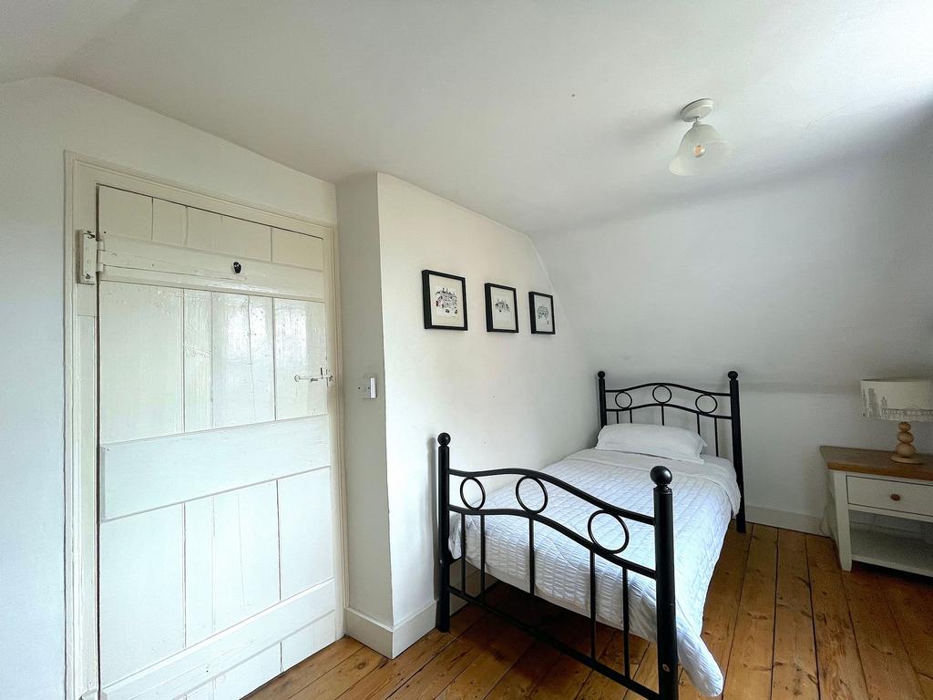 Bedroom Two (2)
