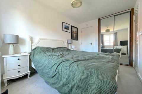 6 Arden Close, Faversham, ME13 8GR