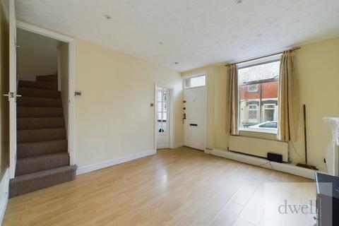 1 bedroom terraced house to rent, Western Mount, Wortley, Leeds, LS12