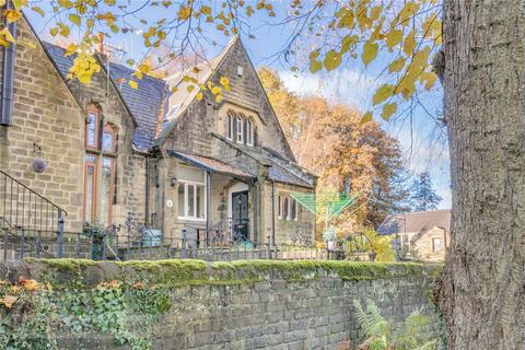 3 bedroom house for sale, Blackwood Hall Lane, Luddendenfoot, Halifax, West Yorkshire, HX2