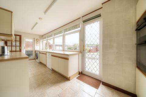 13 Abbey Fields, Faversham, ME13 8JD