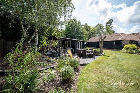 4 bedroom barn conversion for sale - SIble Hedingham