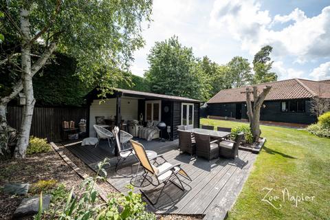 4 bedroom barn conversion for sale - SIble Hedingham