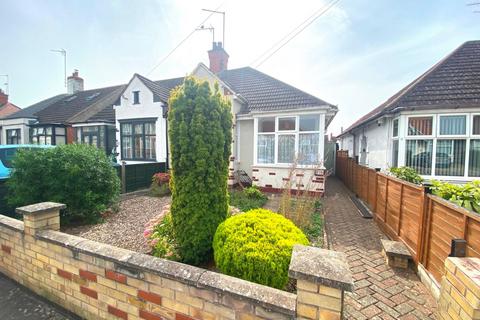 2 bedroom semi-detached bungalow for sale, Greville Avenue, Spinney Hill, Northampton NN3 6BY