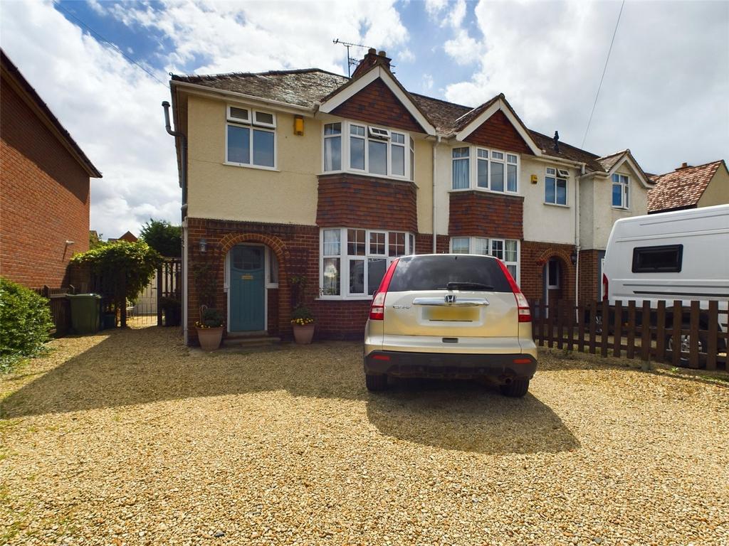 Parton Road, Churchdown, Gloucester, Gloucestershire, GL3 4 bed semi
