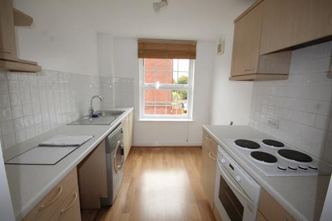 2 bedroom flat to rent, Scholars Court, Northampton, NN1