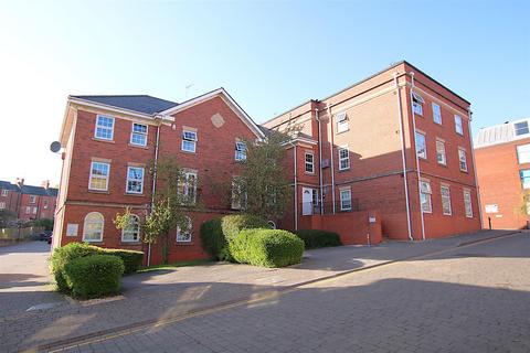 2 bedroom flat to rent, Scholars Court, Northampton, NN1