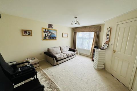 4 bedroom end of terrace house for sale - Edgware, Middlesex HA8