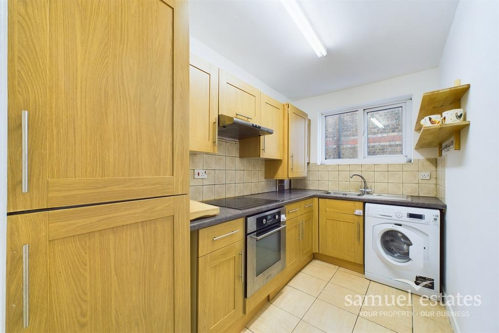Apartment in London - View 3