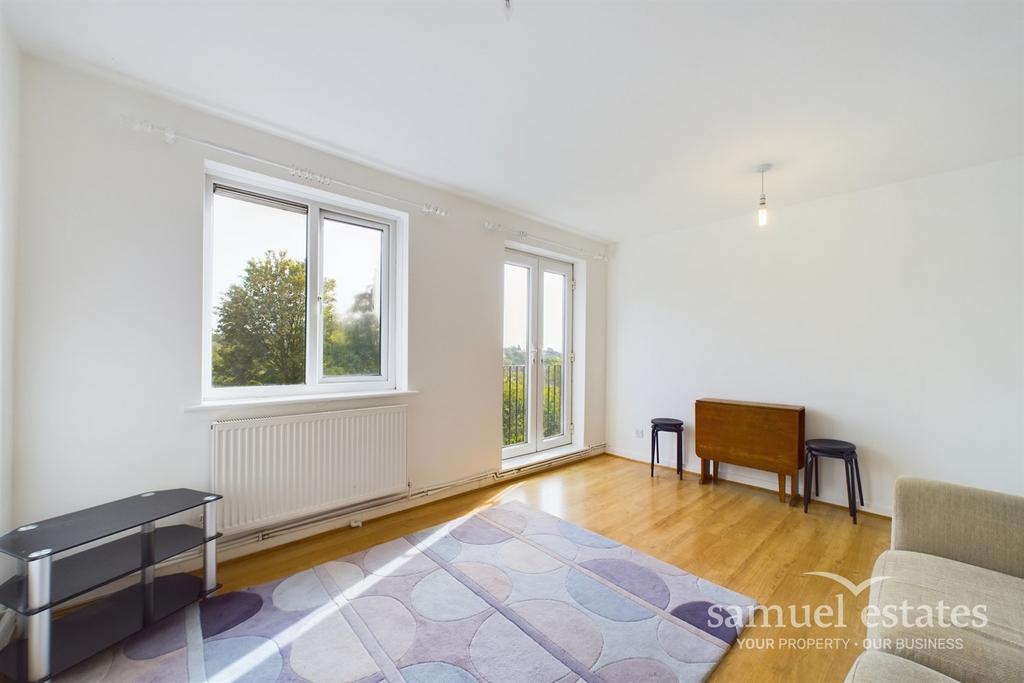 Apartment in London - View 4