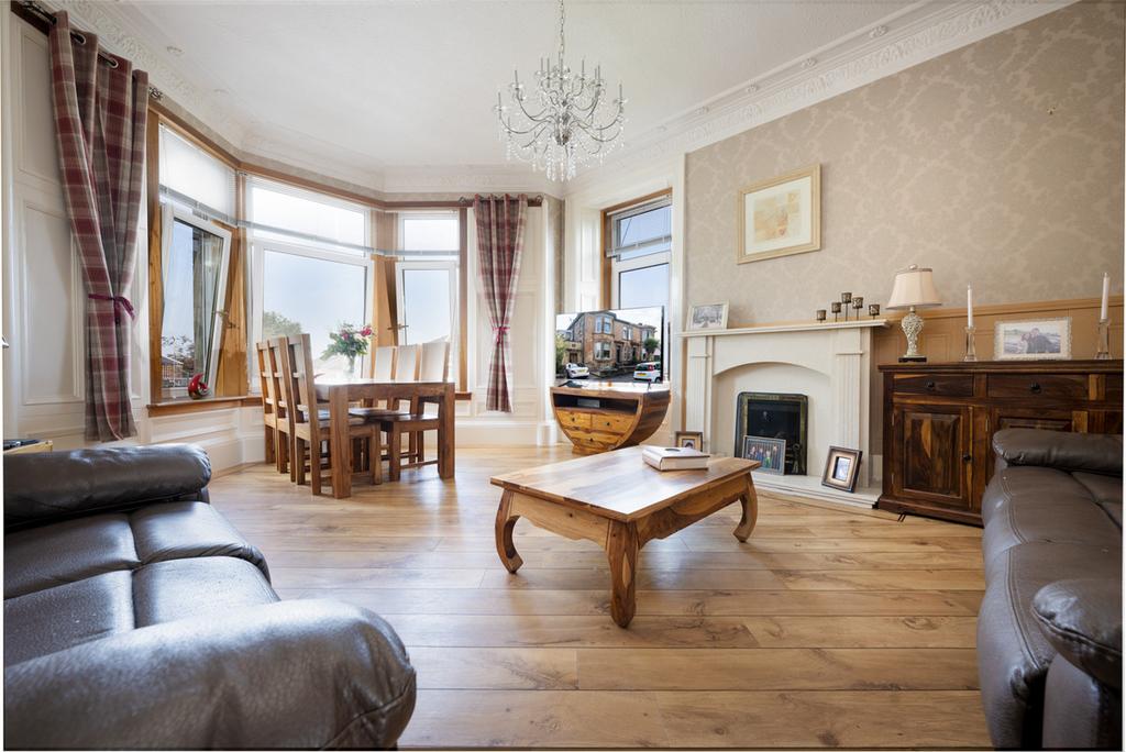 Forsyth Street, Greenock, PA16 3 bed flat for sale £275,000