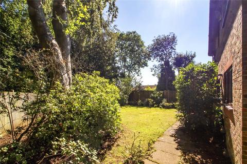 5 Pinehurst, Sevenoaks, TN14 5AQ