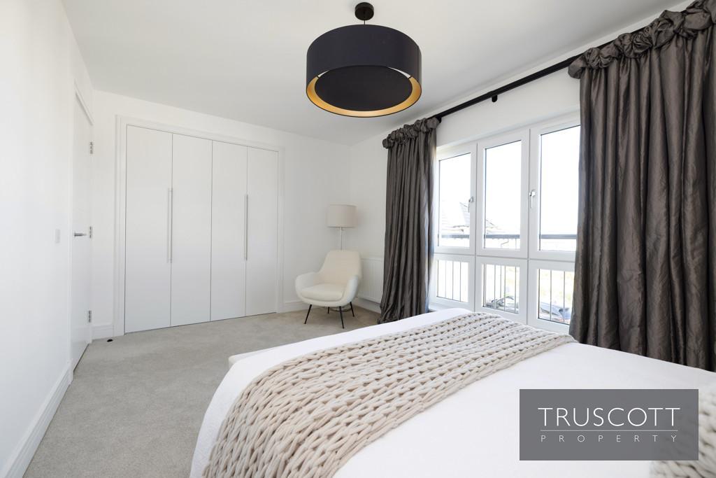 Double Bedroom 4