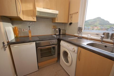 1 bedroom flat to rent, 0296L – Abbey Lane, Edinburgh, EH8 8HH