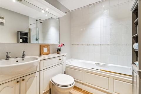 1 bedroom flat to rent, Ibberton House, 70 Russell Road, London