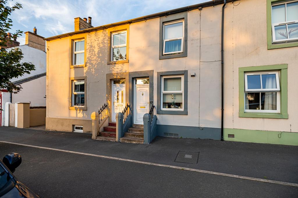 17 English Street, Longtown, CA6 1 bed terraced house for sale £90,000