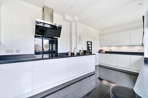 6 bedroom semi-detached house for sale - Hazel Grove,  Hereford,  HR2
