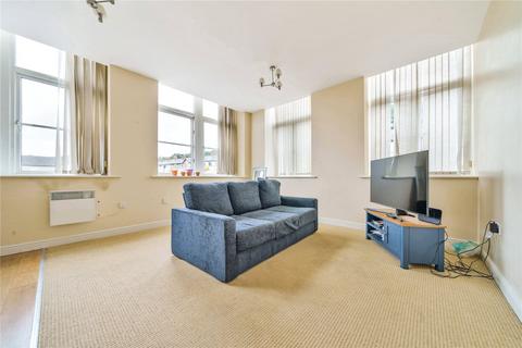 2 bedroom flat for sale, Britannia Wharf, Bingley, West Yorkshire, BD16