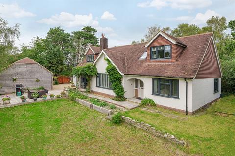 5 bedroom detached house for sale, Private Lane with views, Storrington, RH20