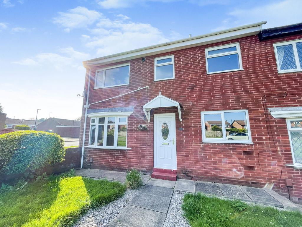 Hall Farm Road, Sunderland, Tyne and Wear, SR3 2UX 3 bed semidetached