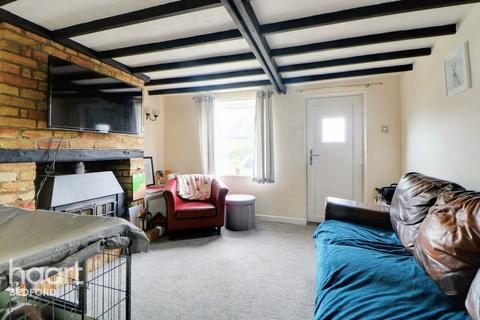 2 bedroom cottage for sale - Cotton End Road, Wilstead
