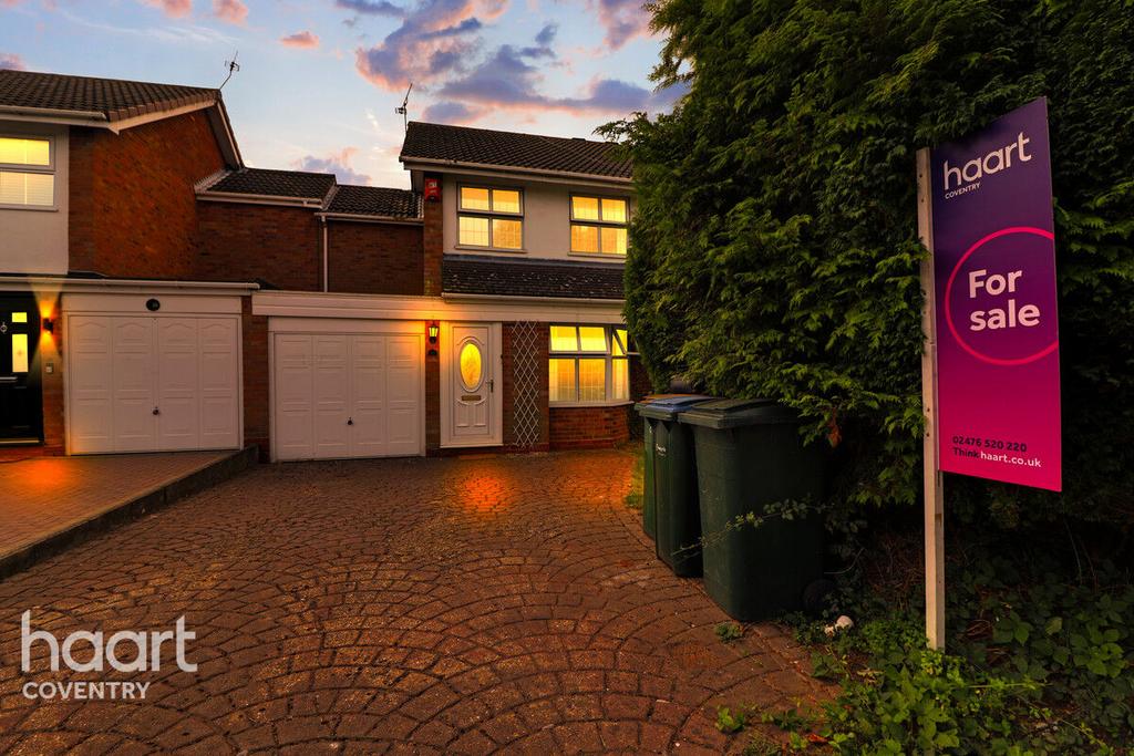 Lumsden Close, Coventry 3 bed semidetached house for sale £230,000