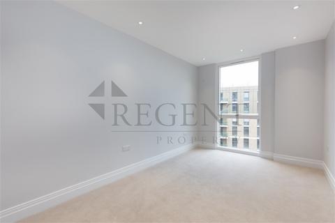 2 bedroom apartment to rent, Hamond Court, Kingston Upon Thames, KT2