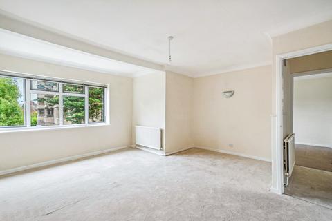 2 bedroom flat to rent, Merrion Avenue, Stanmore, HA7