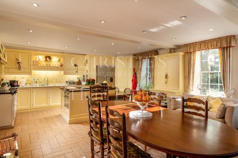 7 bedroom detached house for sale, La Rue De La Marais A La Cocqu, Grouville, Jersey. JE3 9AT