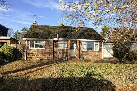 2 bedroom bungalow for sale, Through Duncans, Woodbridge, IP12