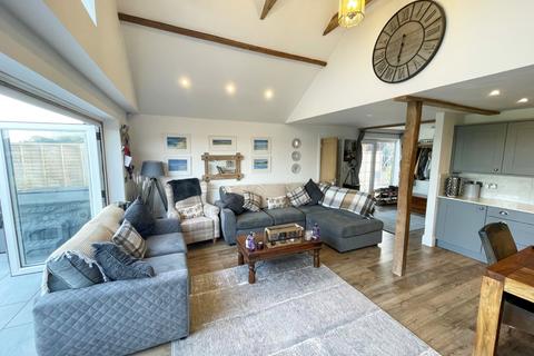 35 Beaconhill Drive, Worcester, WR2 6DR