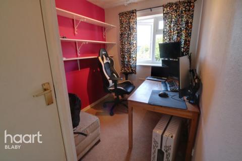 13 Eider Close, Whetstone, Leicester, LE8 6YB