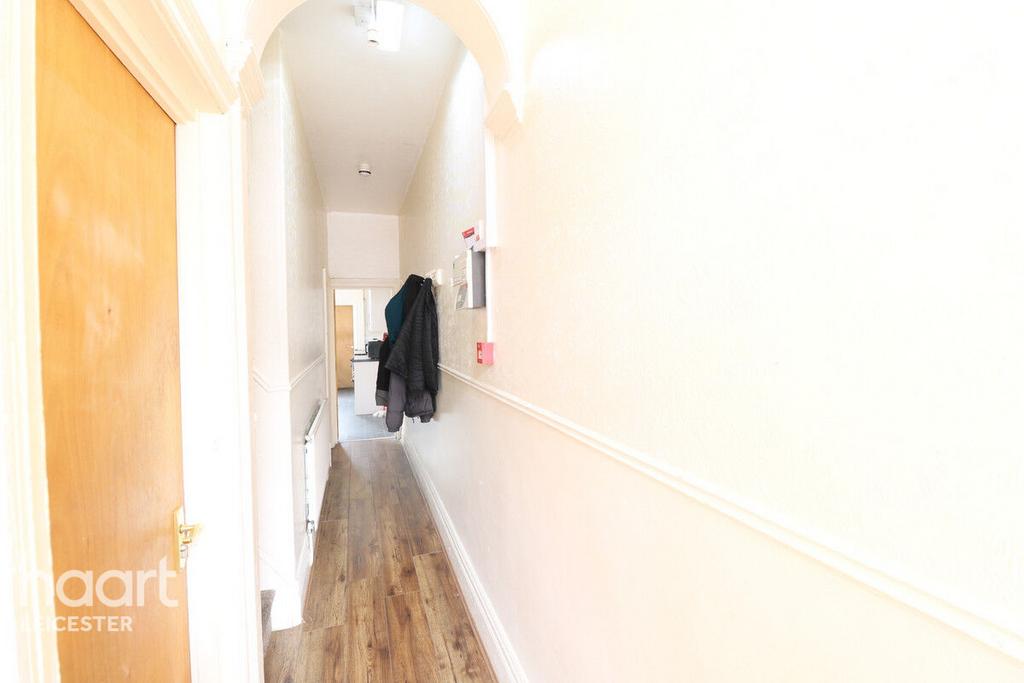 Cambridge Street, Leicester 5 bed terraced house for sale £250,000