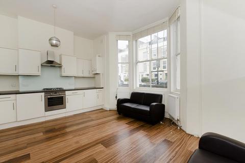 2 bedroom flat to rent, Arthur Road, Islington, London