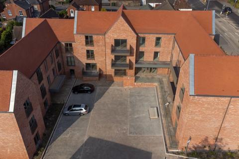 2 bedroom apartment to rent, Chelmsford Road, Shenfield