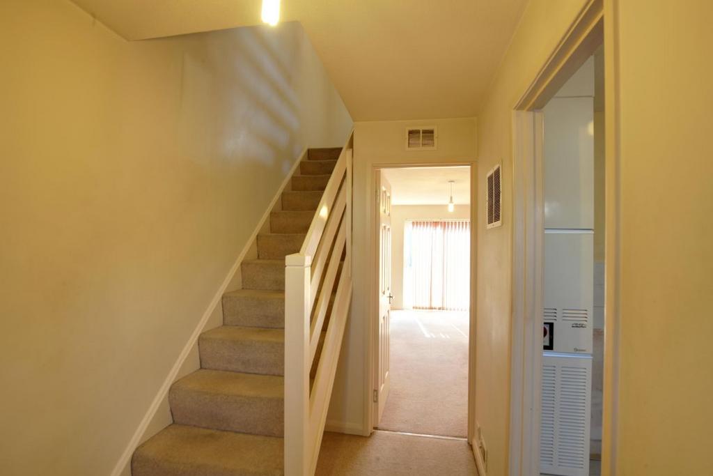 Juniper Way, Romford 2 bed terraced house for sale £395,000