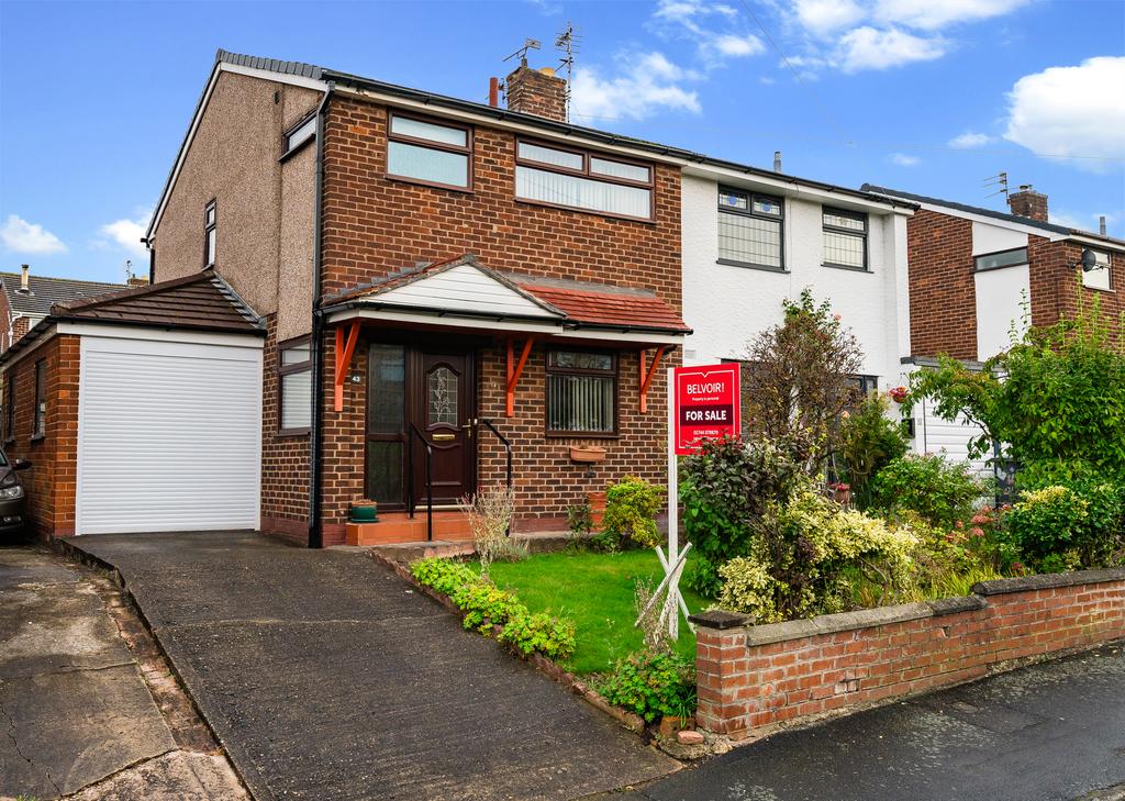 Camborne Road, Burtonwood, Warrington, WA5 3 bed semidetached house for sale £190,000