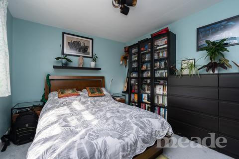 41 Dale View Crescent, London, E4 6PH