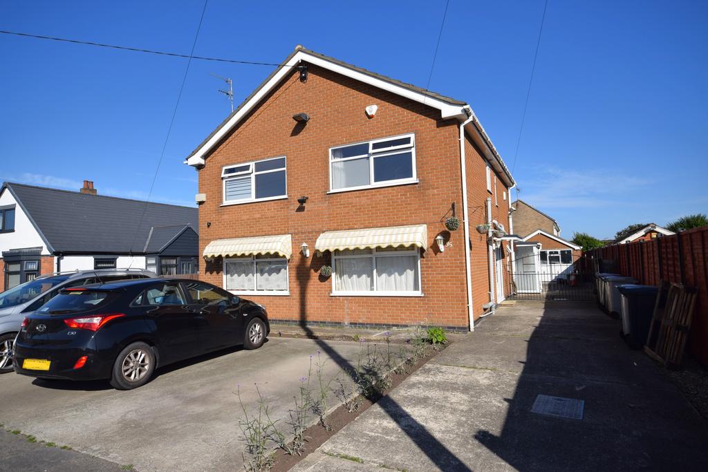 South road, Chapel St Leonards PE24 5 bed detached house for sale £
