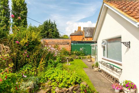 2 bedroom bungalow to rent, Chapel Lane, Stoke Bruerne, Towcester, Northamptonshire, NN12
