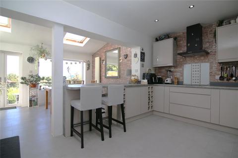 65 Summerbridge Crescent, Bradford, BD10 8BA